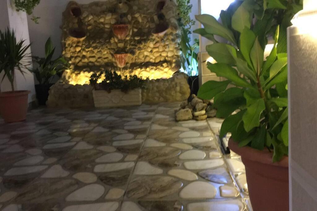 بيت العُمري Umm Qays Exterior foto